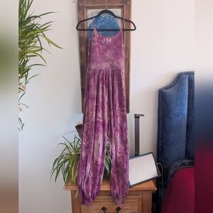 Tie-Dye Purple Wide-Leg Jumpsuit with Spaghetti Straps